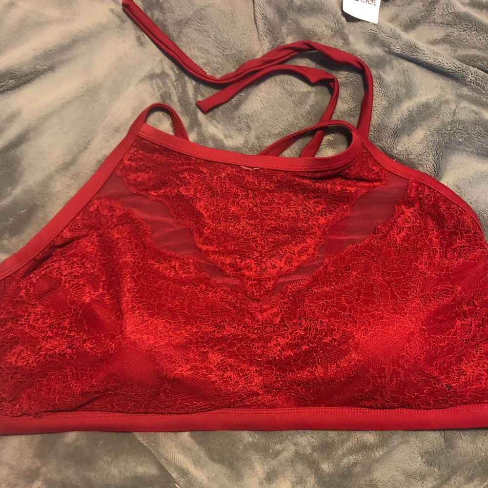 NWOT Plus Size Bikini Top - RED